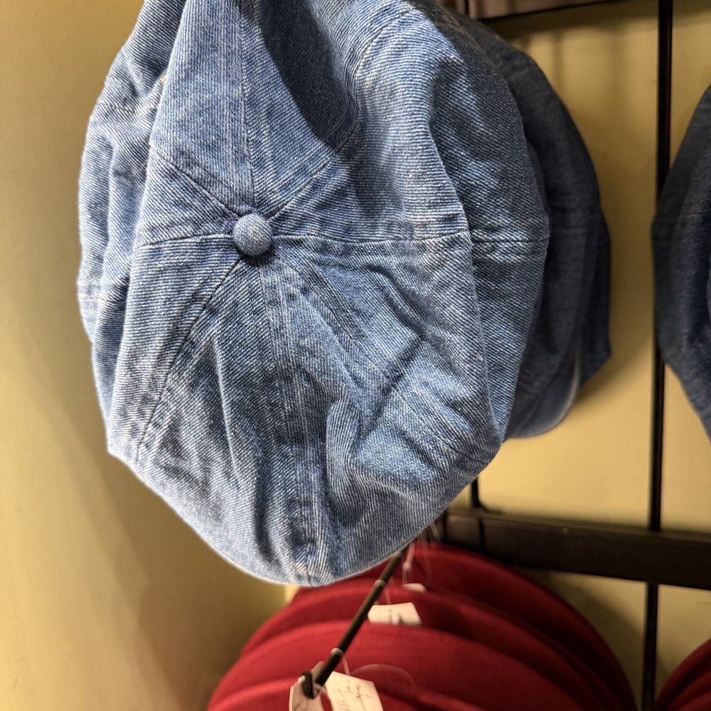 flat cap on display